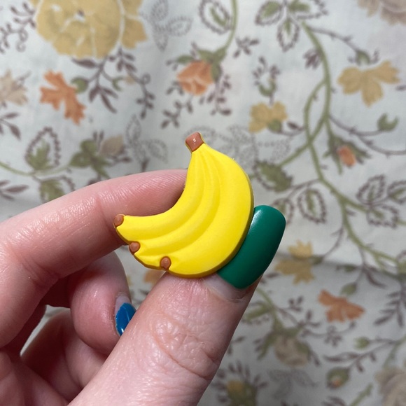CROCS Accessories One Left Bunch Of Bananas Crocs Charm